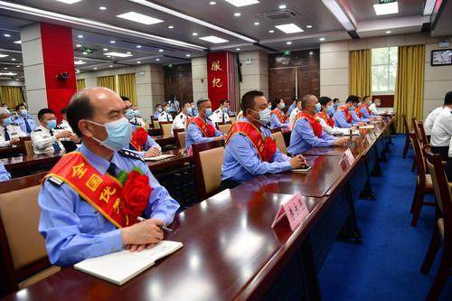 郑州公安机关4个单位、7名个人获全国表彰